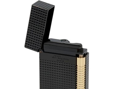 The Art of Fire: S.T. Dupont’s Matte Black Le Grand Cling