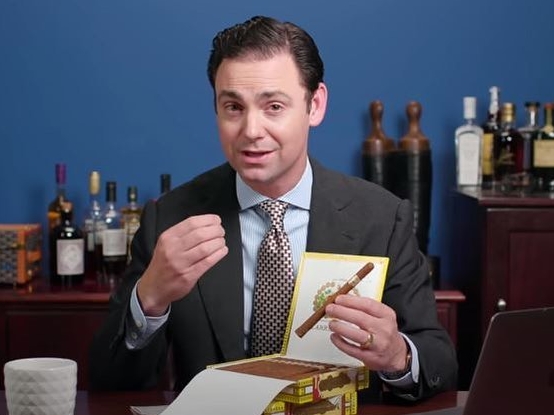 Cigar Unboxing: Kirby Allison