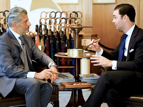 How To Smoke A Cigar At Davidoff Of London