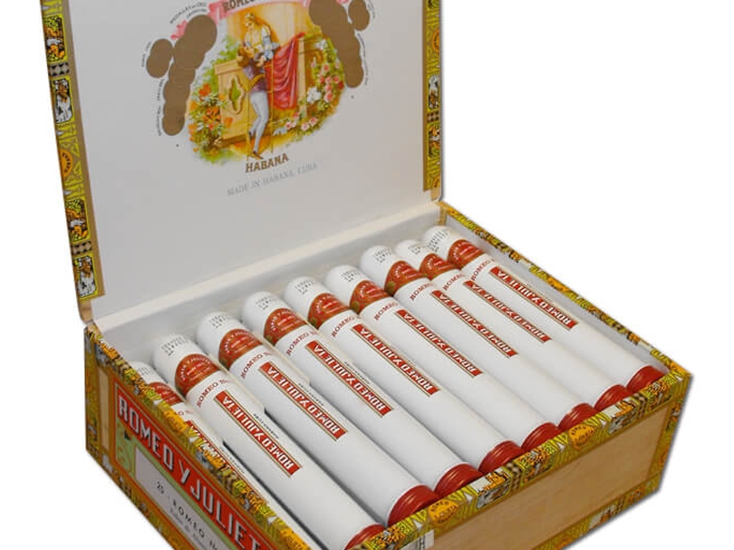 Cigar One Romeo Y Julieta 2016 No.2 Unboxing and more!